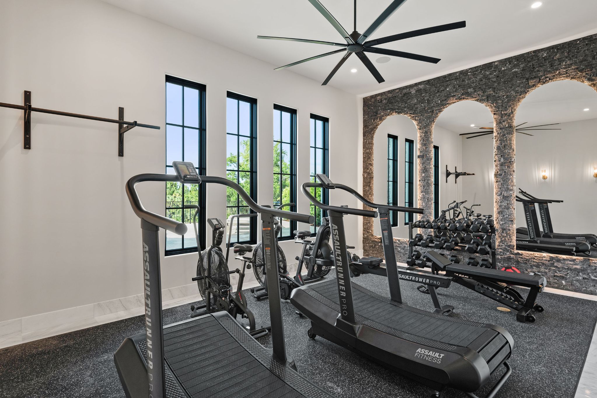Reunion Castle Gym