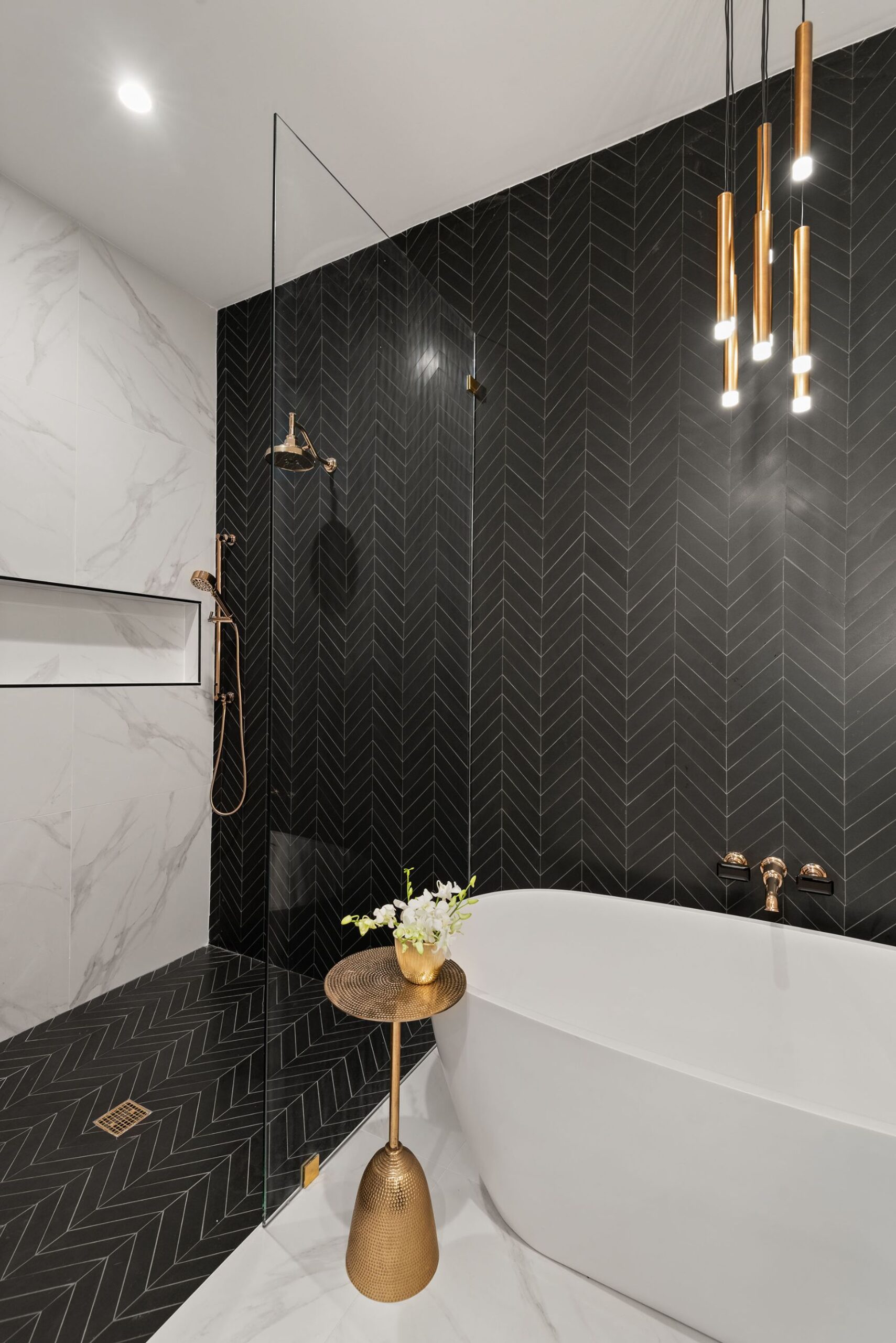 Reunion Castle Bathroom